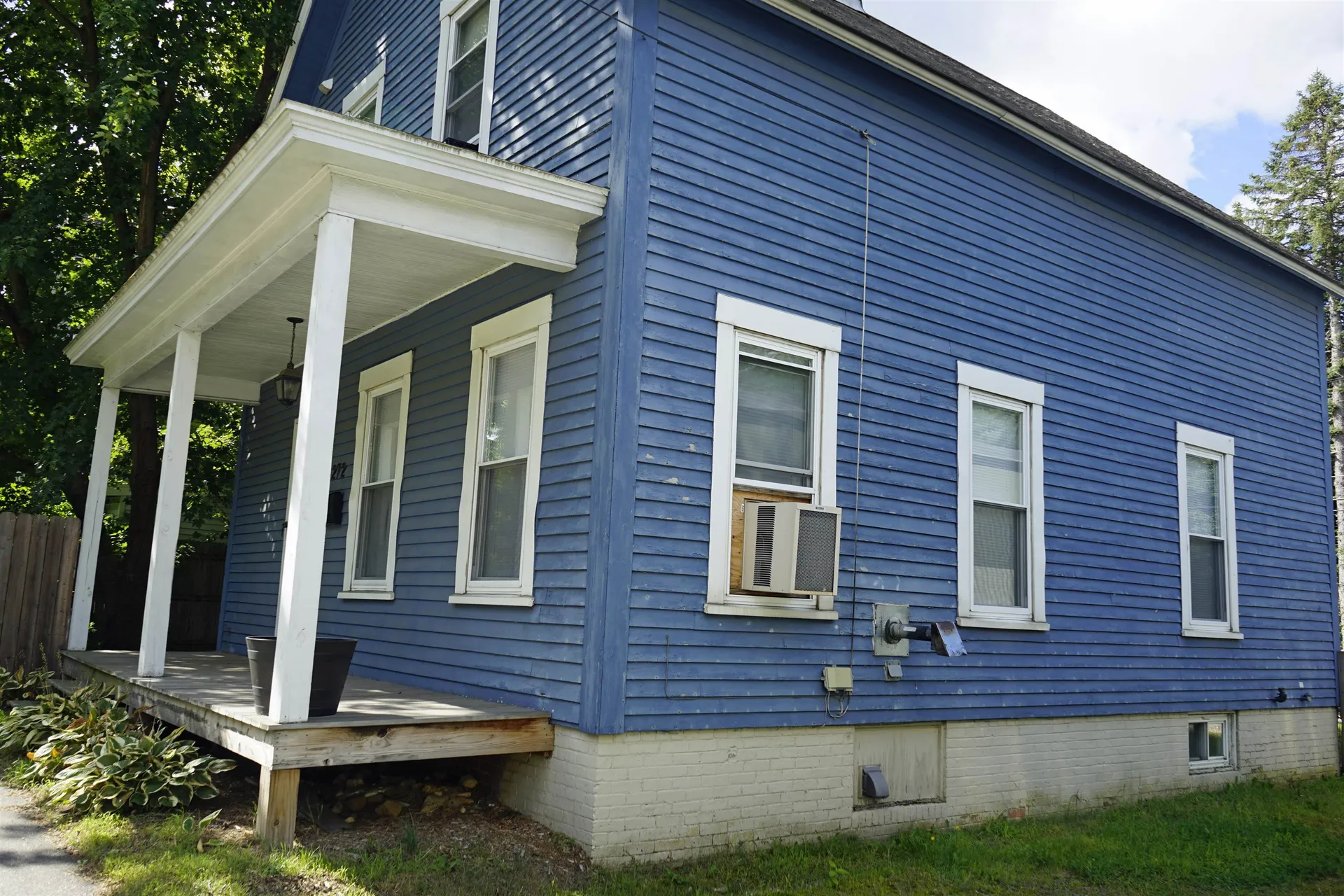 272 South Main Street Laconia NH 03246