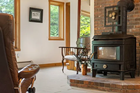 848 High Lake Road Sharon VT 05065