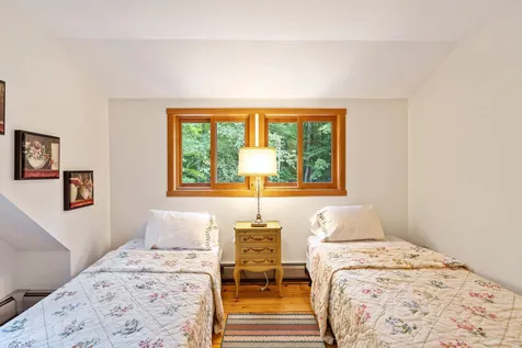 848 High Lake Road Sharon VT 05065