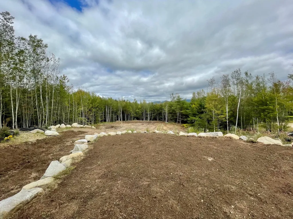 100 Nickelback Road Conway NH 03813