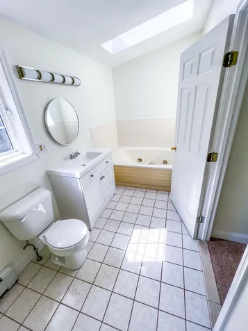 107 New Boston Road Kingston NH 03848