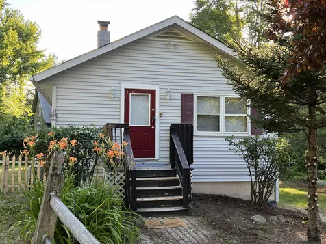 656 S Main Street Wolfeboro NH 03894