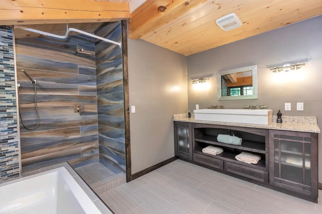 134 Reservoir Road Deering NH 03244