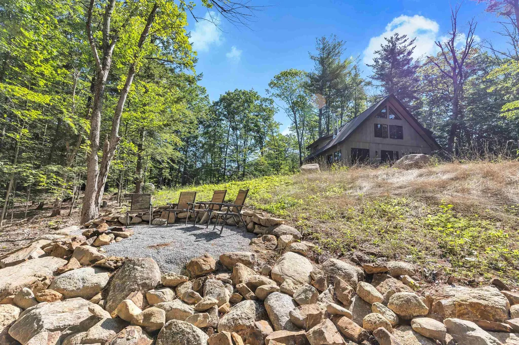 134 Reservoir Road Deering NH 03244