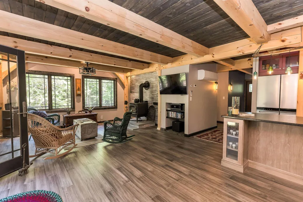 134 Reservoir Road Deering NH 03244