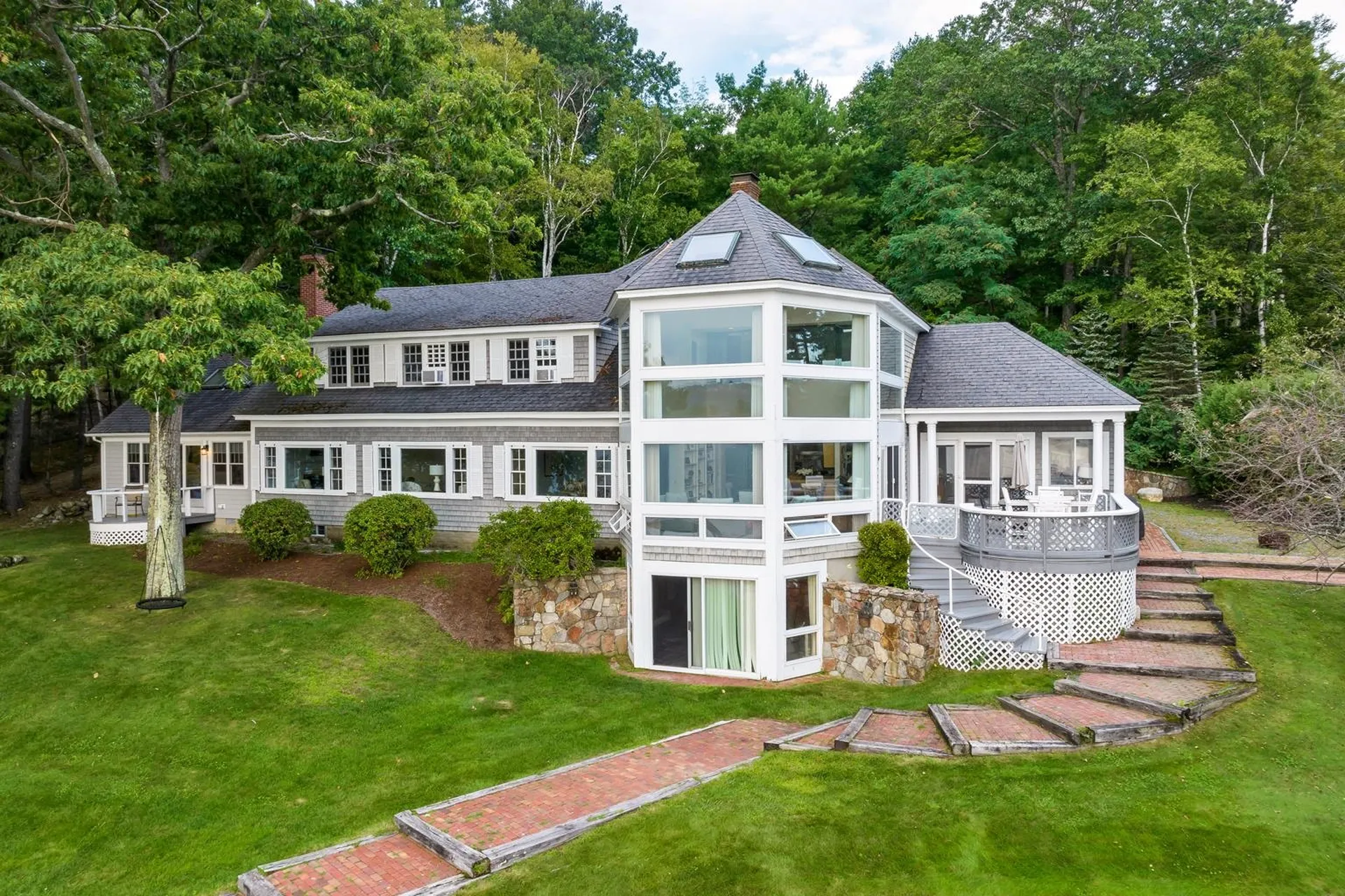 164 Edgewater Drive Gilford NH 03249