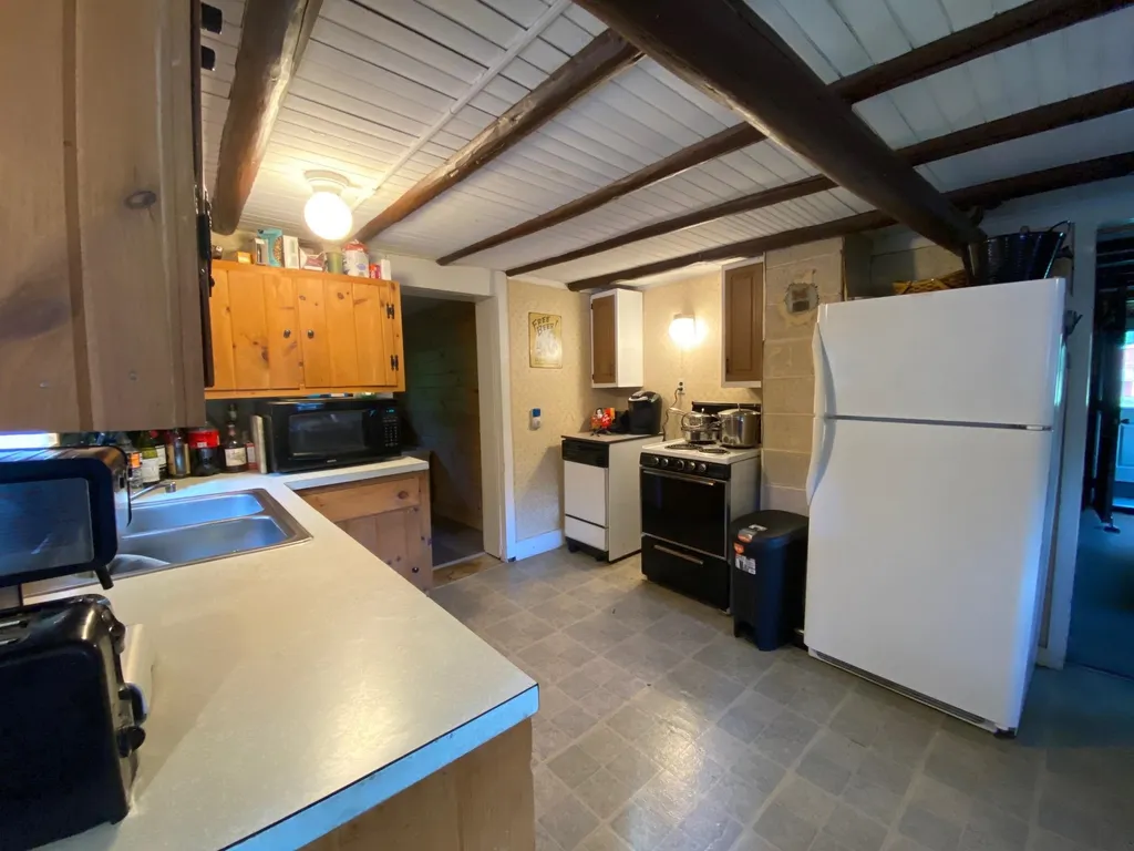 15 Judd Road Pittsburg NH 03592