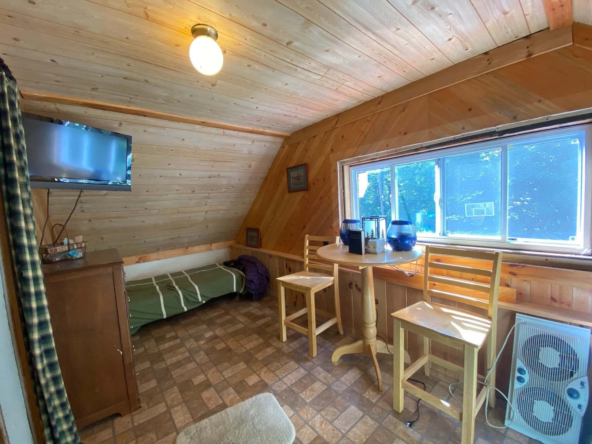 15 Judd Road Pittsburg NH 03592