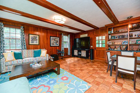 11 Hartswood Road Dover NH 03820