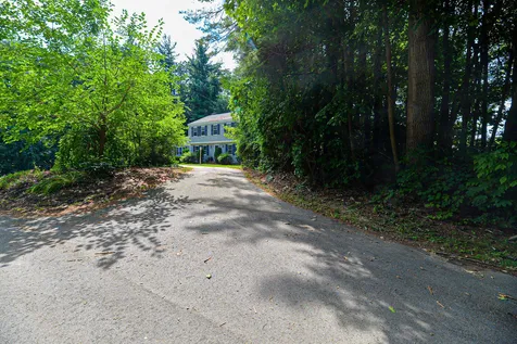 11 Hartswood Road Dover NH 03820