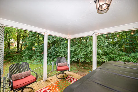 11 Hartswood Road Dover NH 03820
