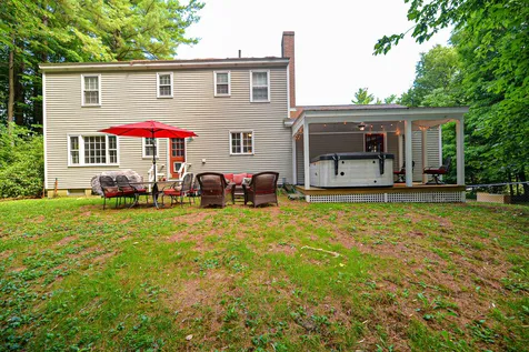 11 Hartswood Road Dover NH 03820