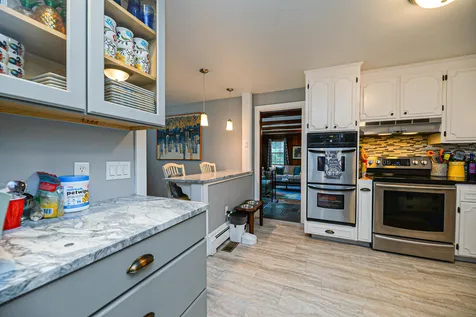 11 Hartswood Road Dover NH 03820