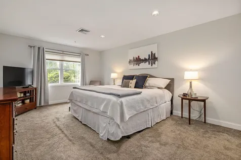 3 Sterling Hill Lane Exeter NH 03833