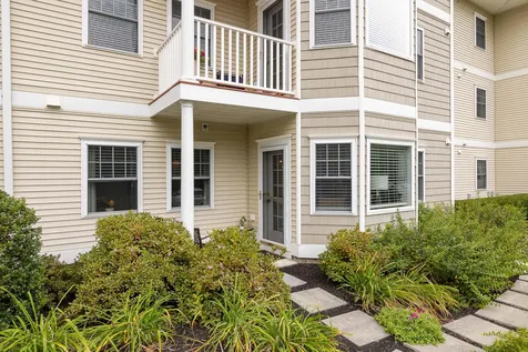 3 Sterling Hill Lane Exeter NH 03833