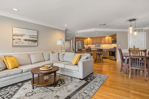 3 Sterling Hill Lane Exeter NH 03833