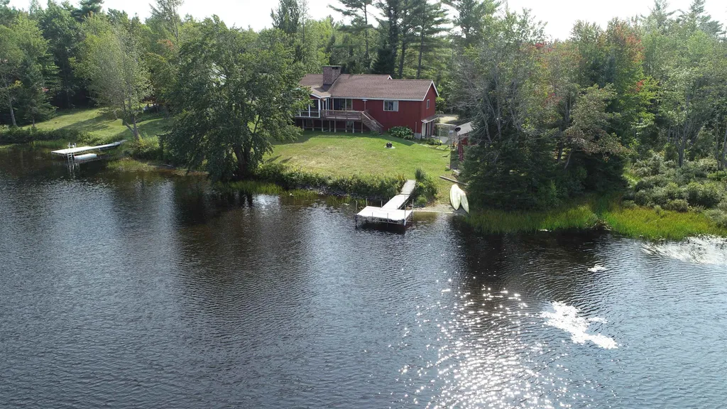 41 Whispering Pines Drive Whitefield NH 03598