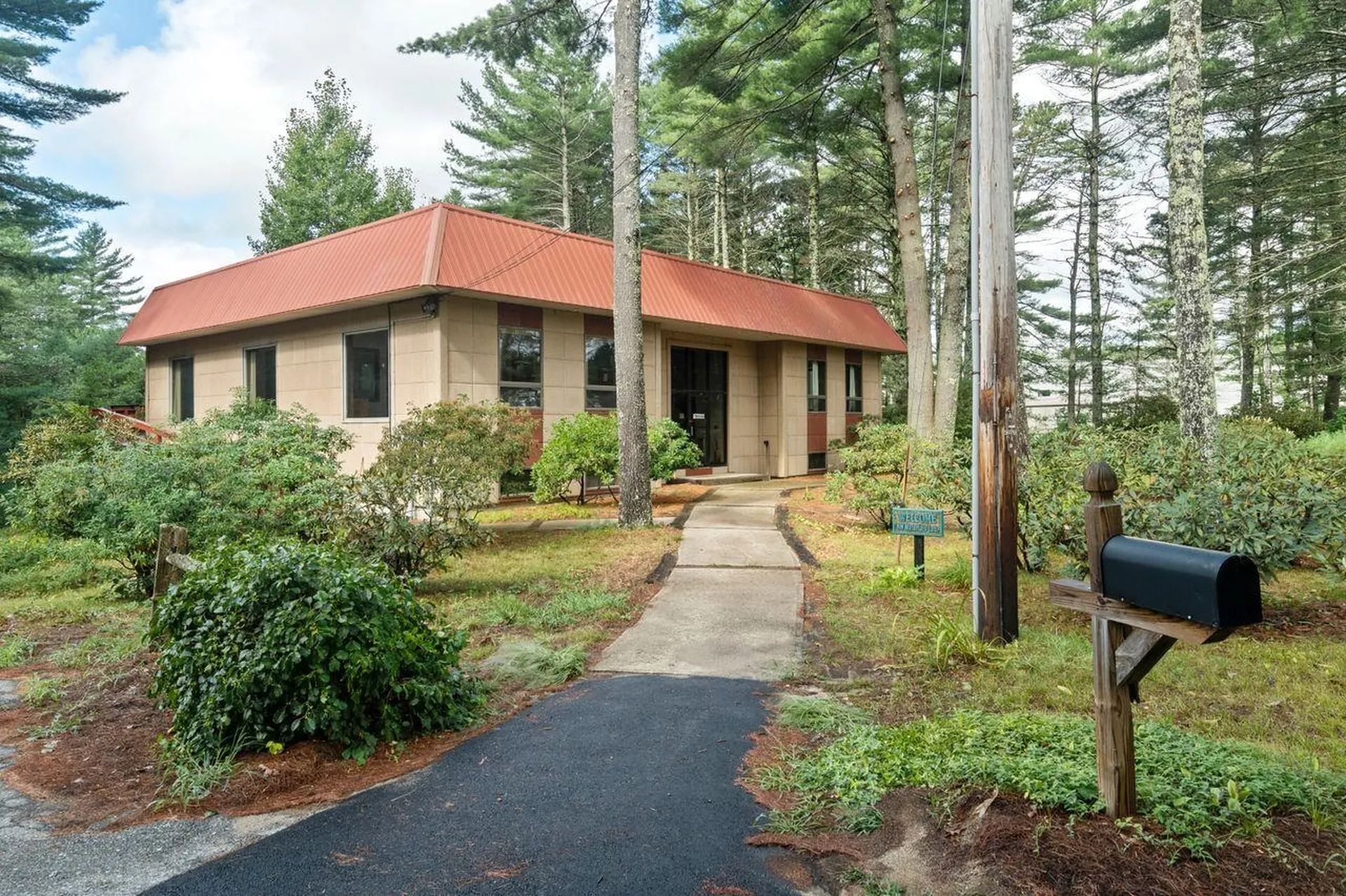22 Interstate Drive Somersworth NH 03878