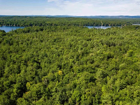 00 Governor Wentworth Highway Moultonborough NH 03254