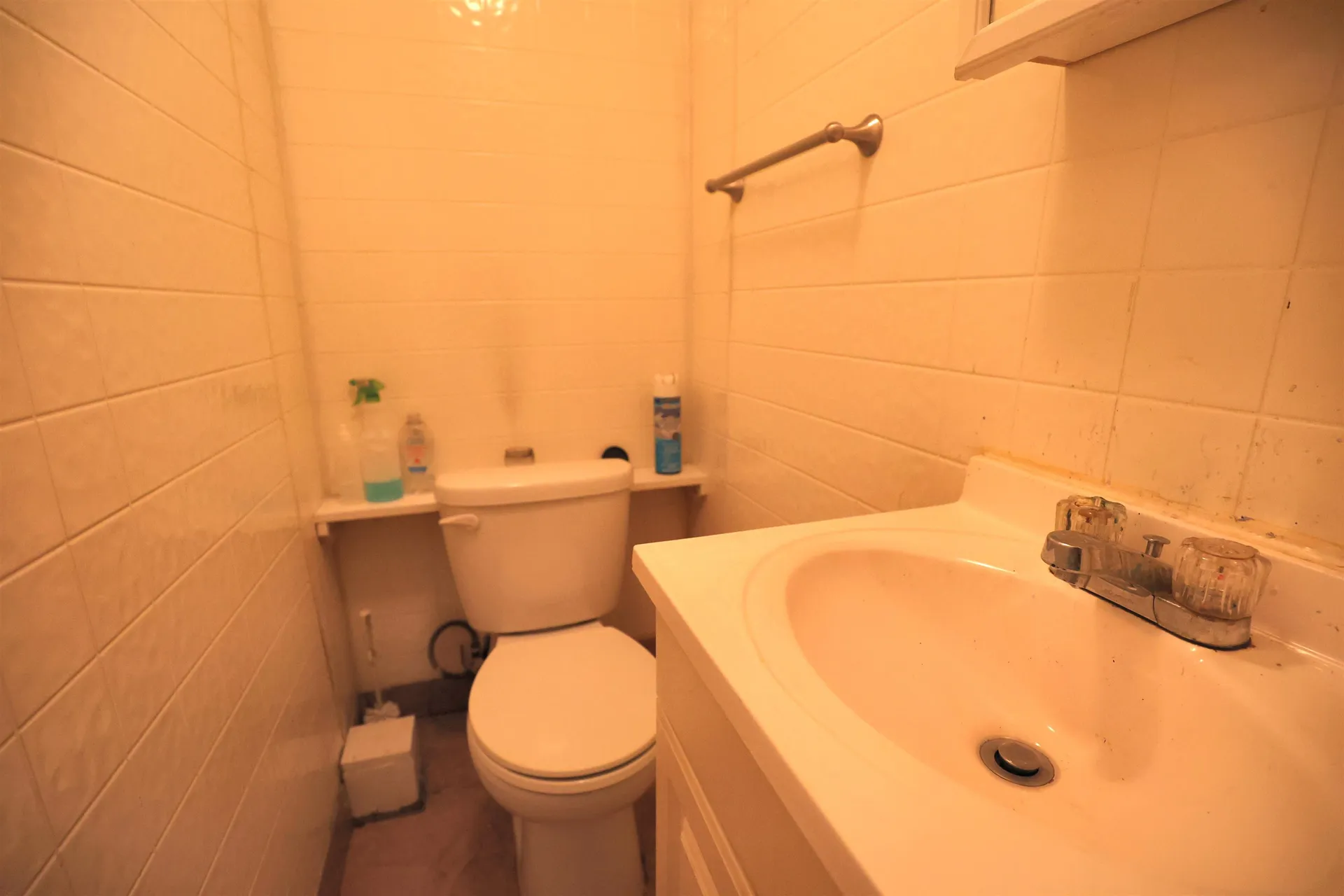 127-129 E Hollis Street Nashua NH 03060