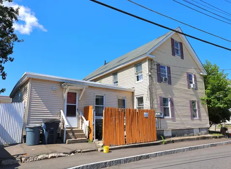 127-129 E Hollis Street Nashua NH 03060