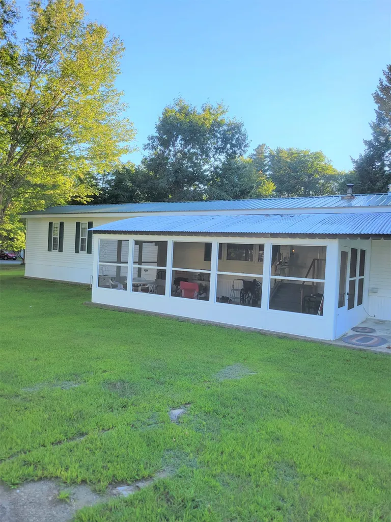 12 Megan Place Claremont NH 03743