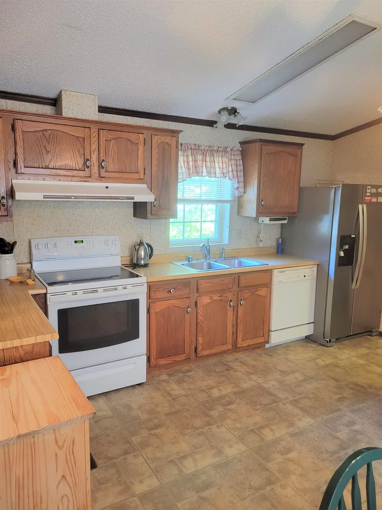 12 Megan Place Claremont NH 03743