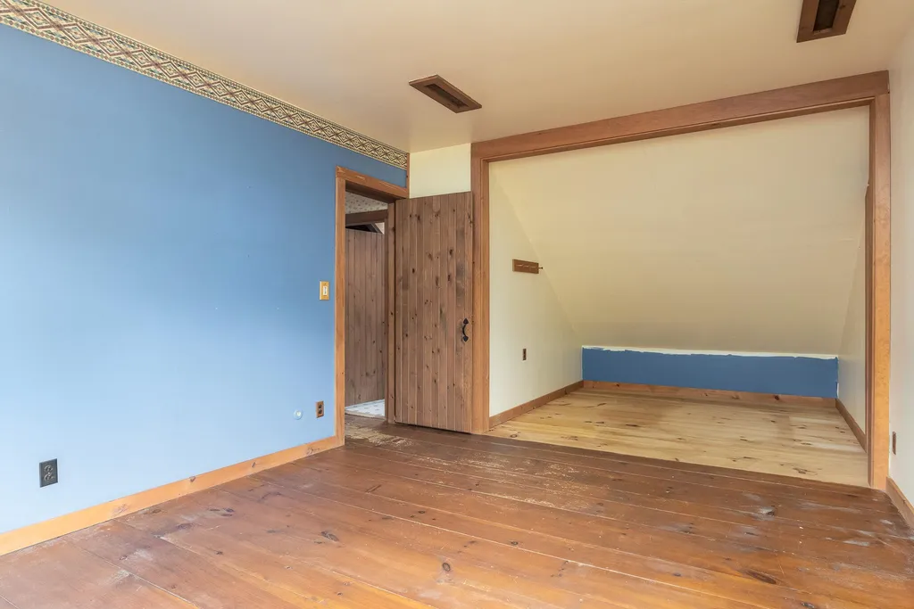 74 Thornton Road New Boston NH 03070