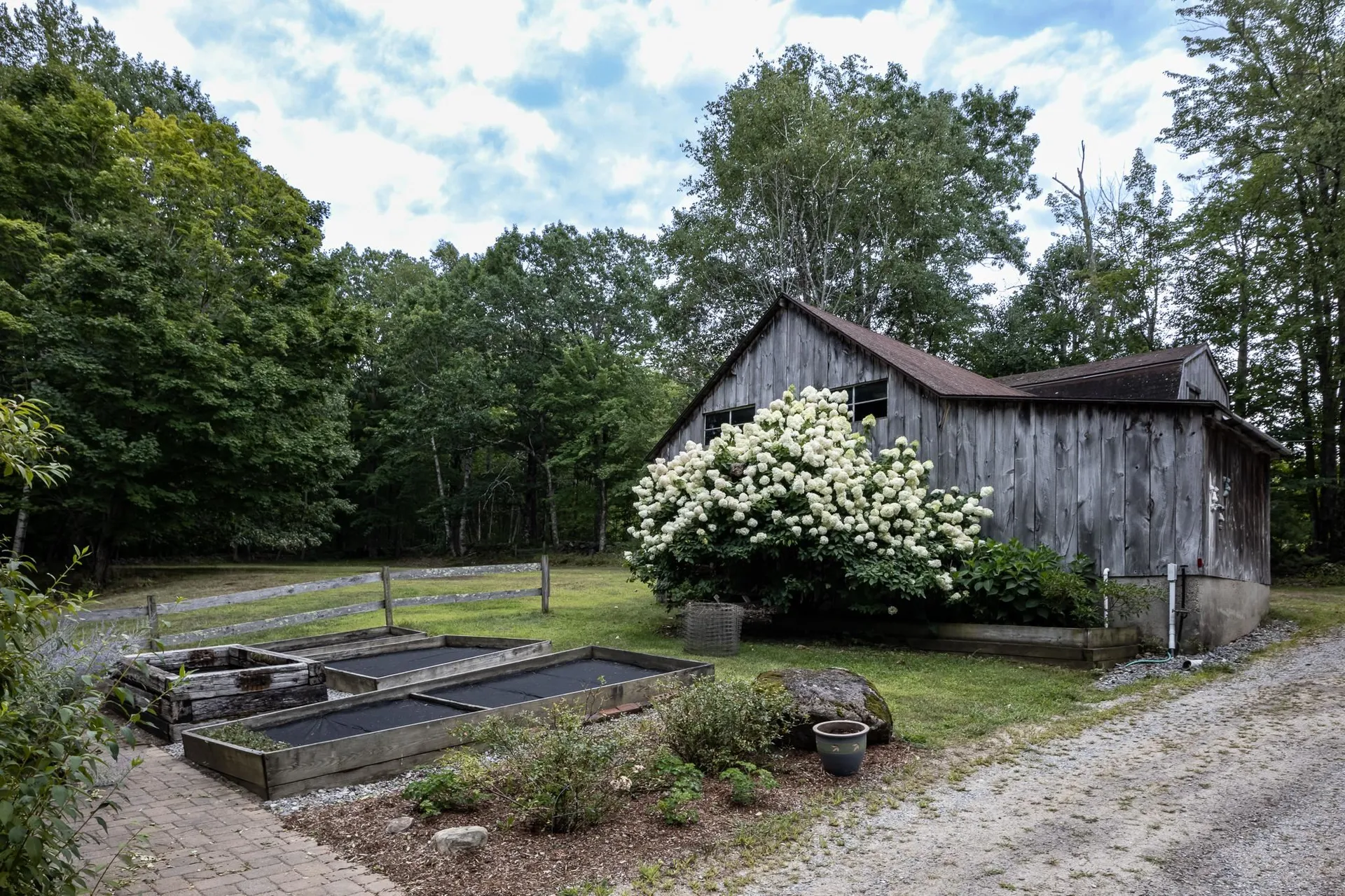 74 Thornton Road New Boston NH 03070