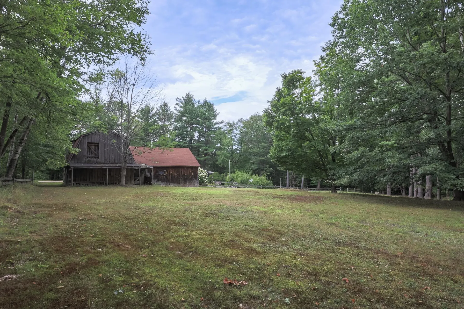 74 Thornton Road New Boston NH 03070