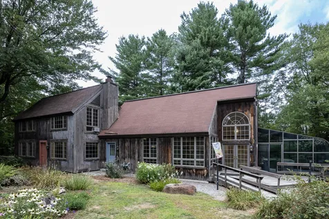 74 Thornton Road New Boston NH 03070