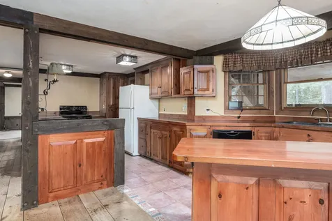 74 Thornton Road New Boston NH 03070