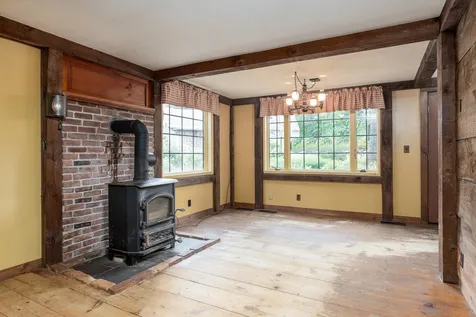 74 Thornton Road New Boston NH 03070