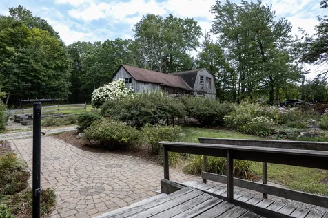 74 Thornton Road New Boston NH 03070