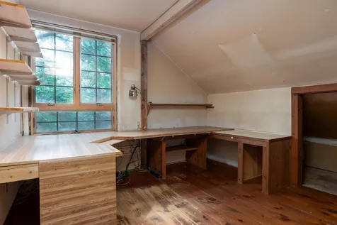74 Thornton Road New Boston NH 03070