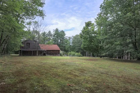 74 Thornton Road New Boston NH 03070