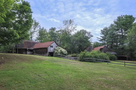 74 Thornton Road New Boston NH 03070