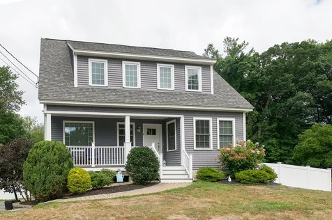 6 Sunrise Terrace Plaistow NH 03865