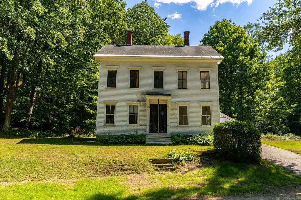 47 Brattle Street South Berwick ME 03908