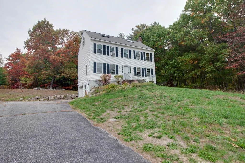 1 Doreen Drive Pelham NH 03076