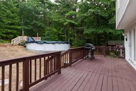 1 Doreen Drive Pelham NH 03076