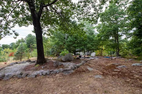 1 Doreen Drive Pelham NH 03076