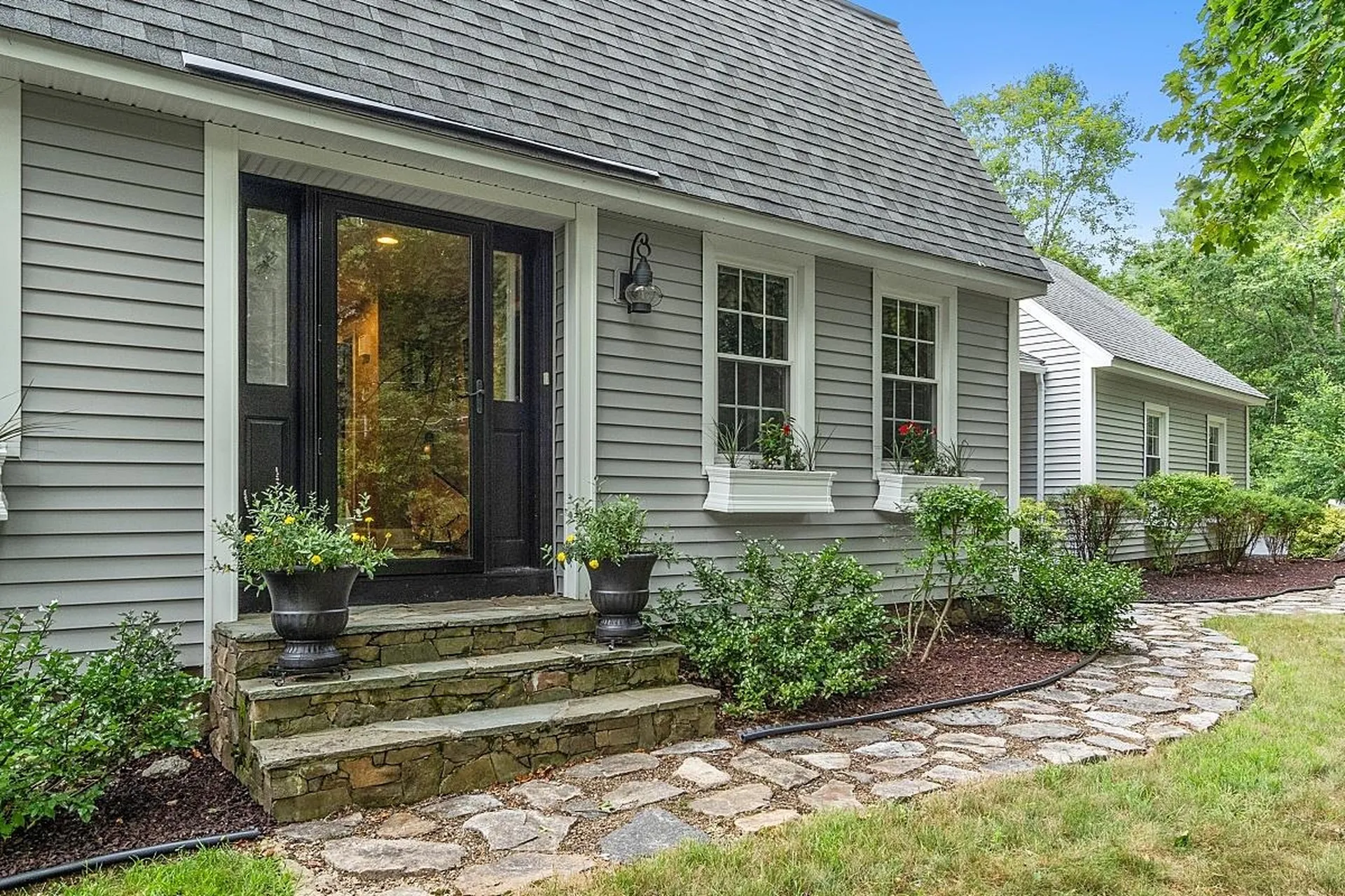 49 Dickinson Road Keene NH 03431
