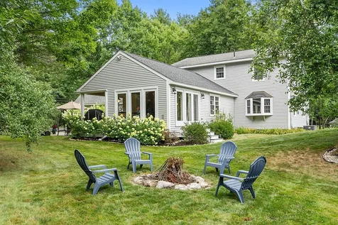 49 Dickinson Road Keene NH 03431