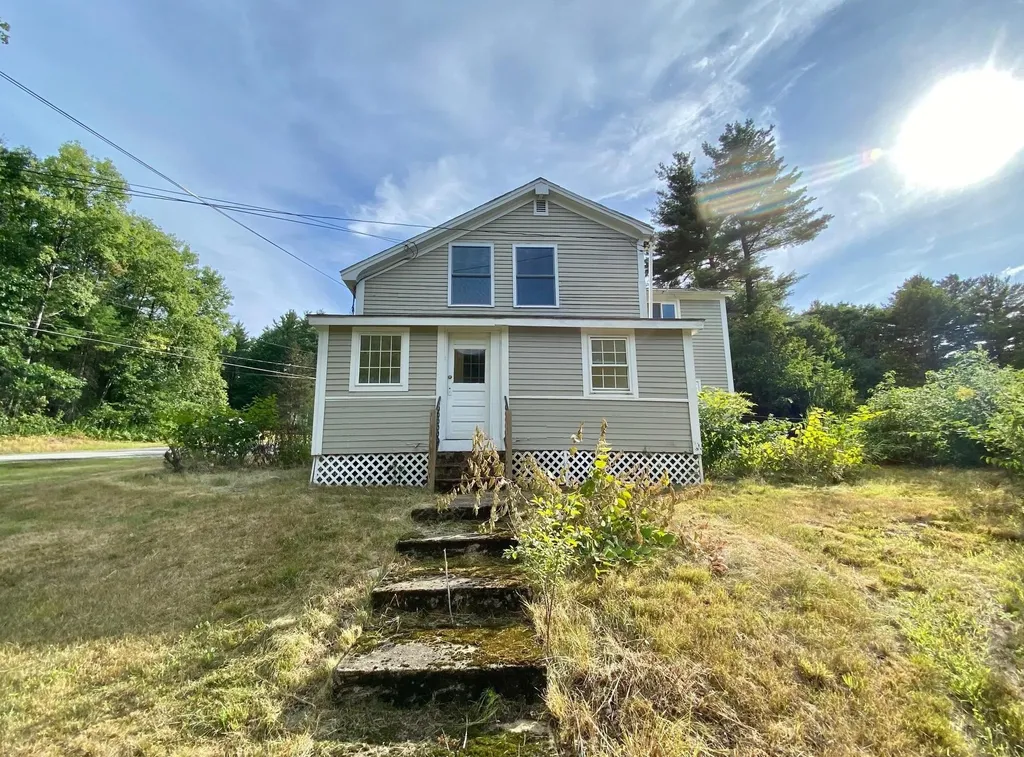 438 Borough Road Pembroke NH 03275