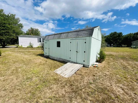 1 Limestone Way North Hampton NH 03862