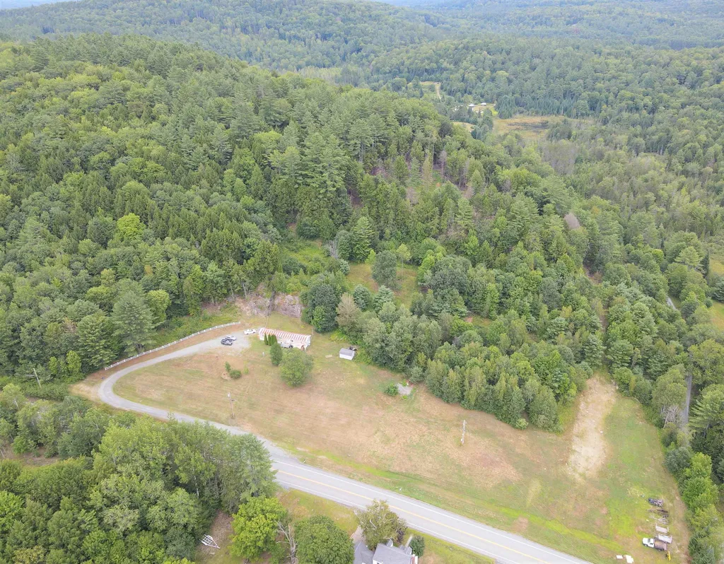 6188 Vt Route 113 Thetford VT 05075