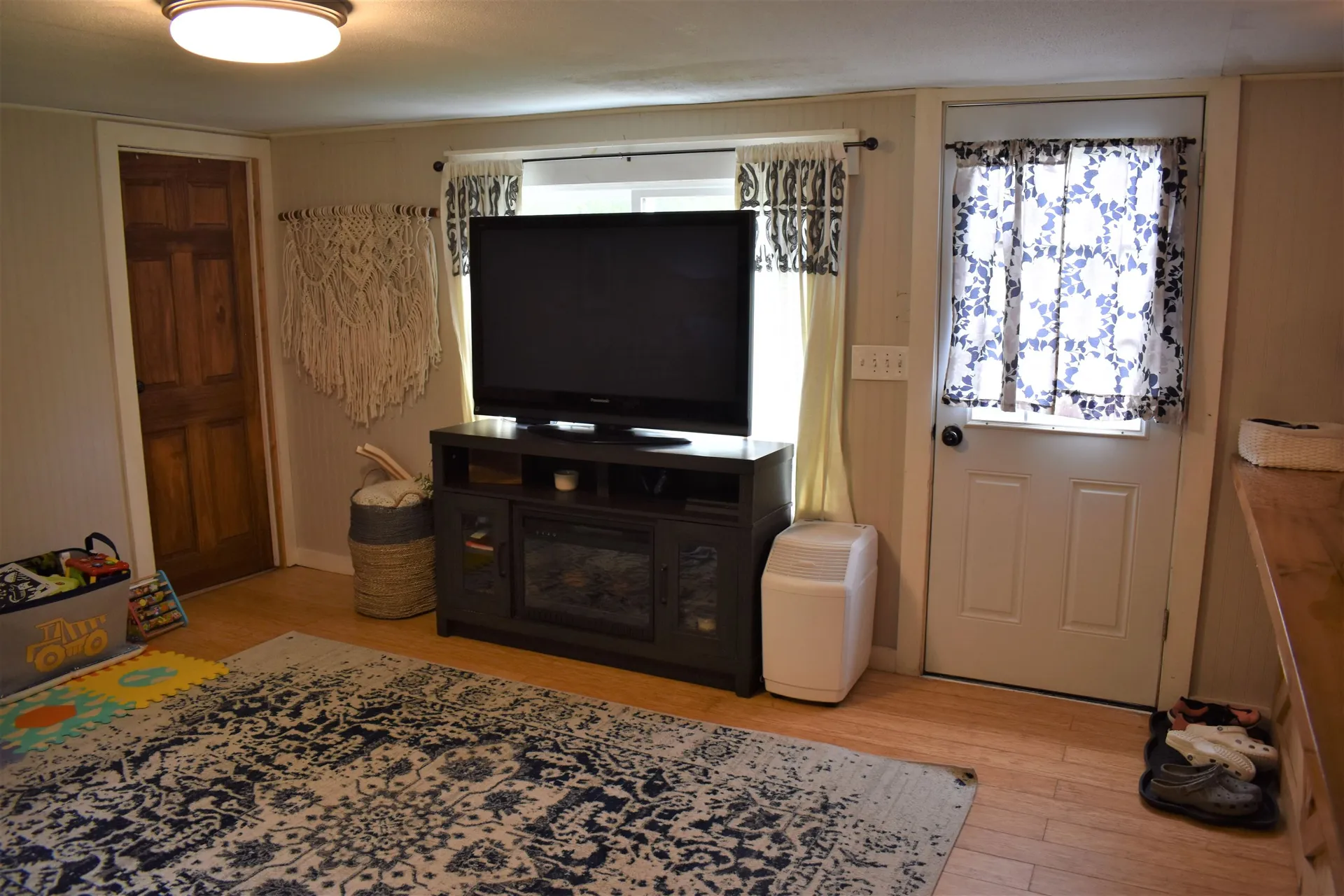 6188 Vt Route 113 Thetford VT 05075