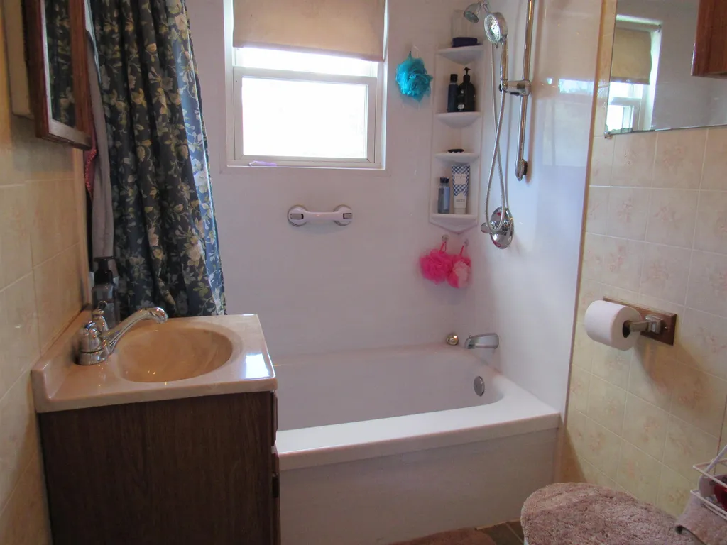 29 Cedar Street Claremont NH 03743