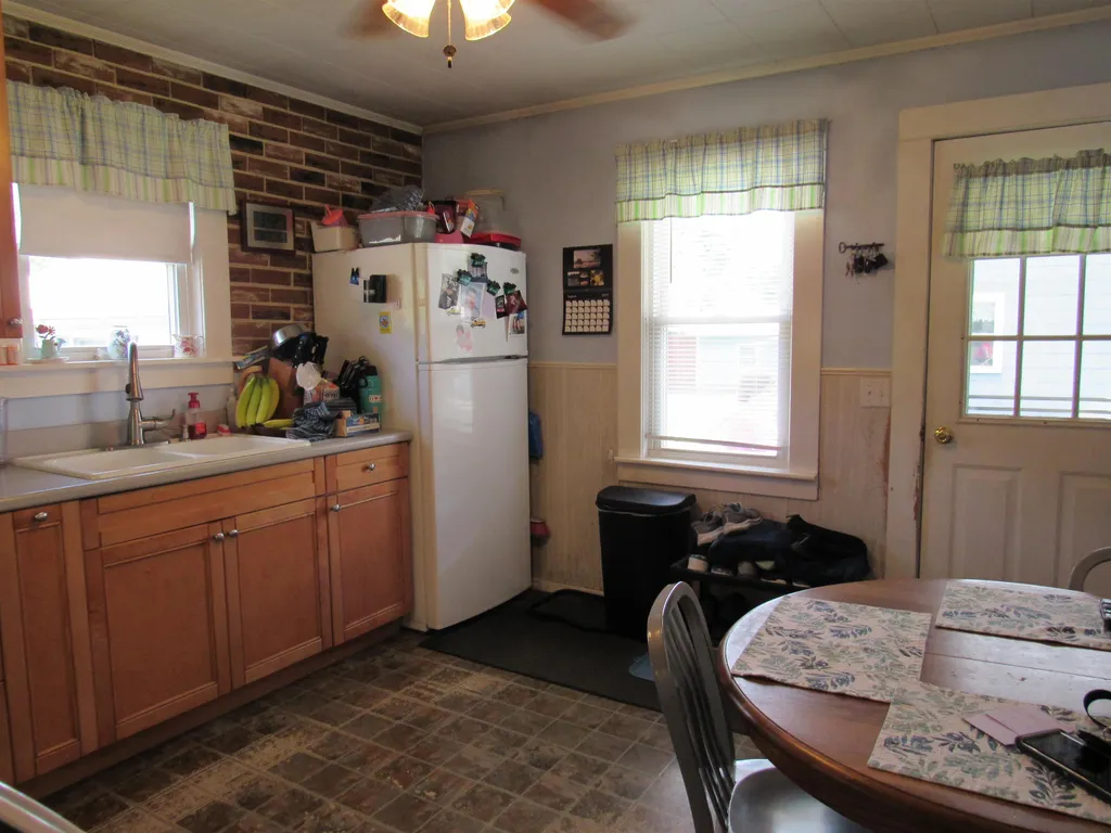 29 Cedar Street Claremont NH 03743